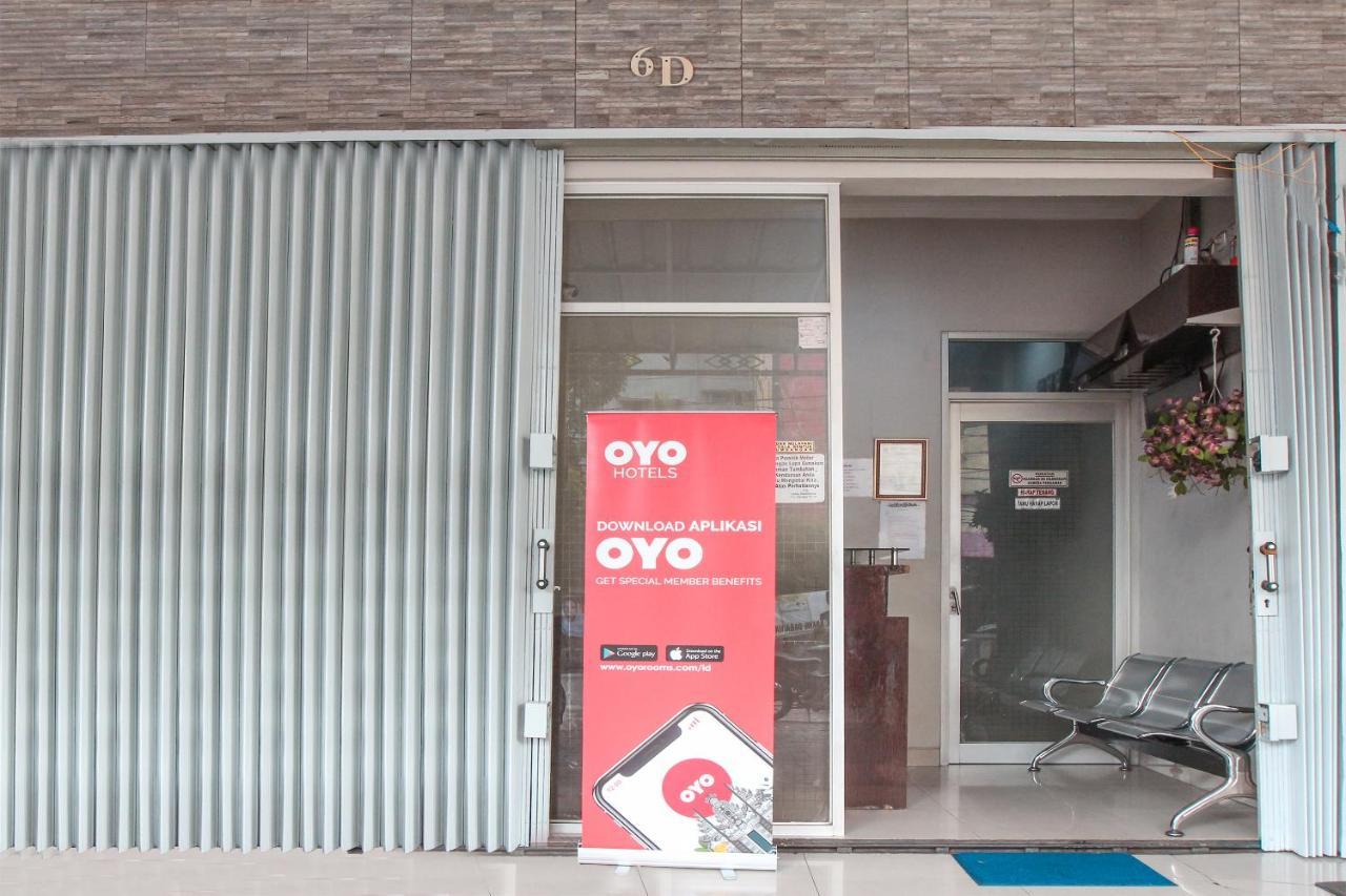 Oyo 383 Env Residence Джакарта Екстер'єр фото