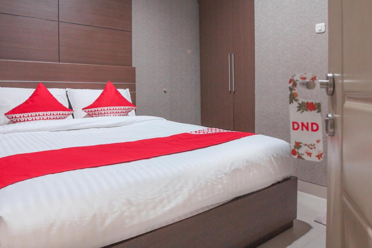 Oyo 383 Env Residence Джакарта Екстер'єр фото